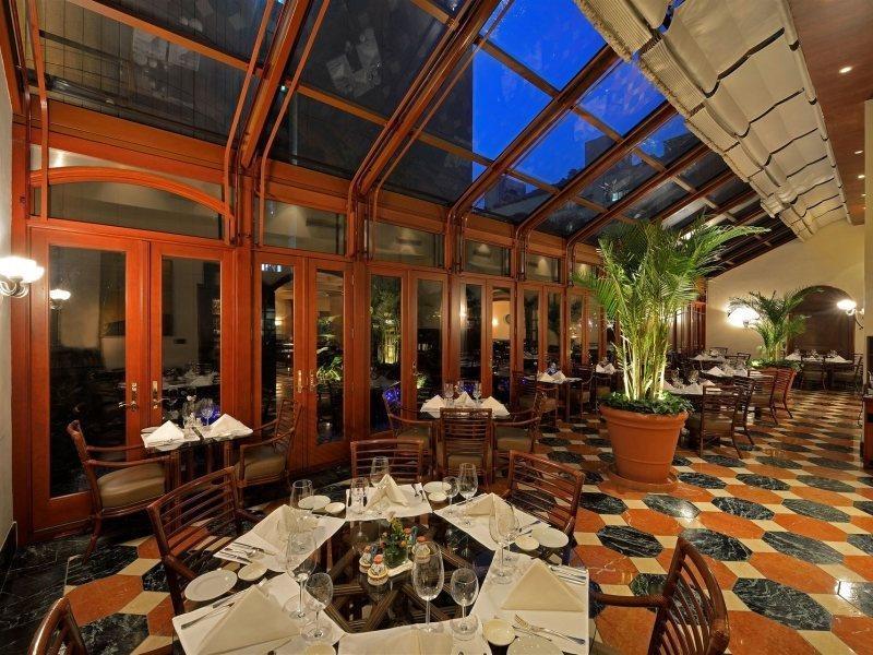 The Sherwood Taipé Exterior foto The restaurant