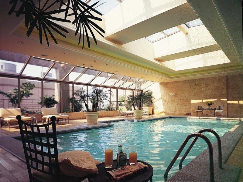 The Sherwood Taipé Exterior foto The pool at the Four Seasons Hotel